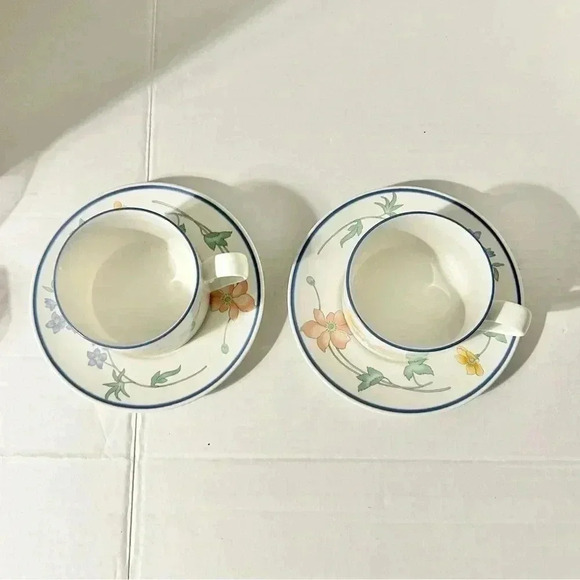Vintage International Semi Porcelain Cup & Saucer (2 sets) Japan Gracious Floral - Picture 2 of 9